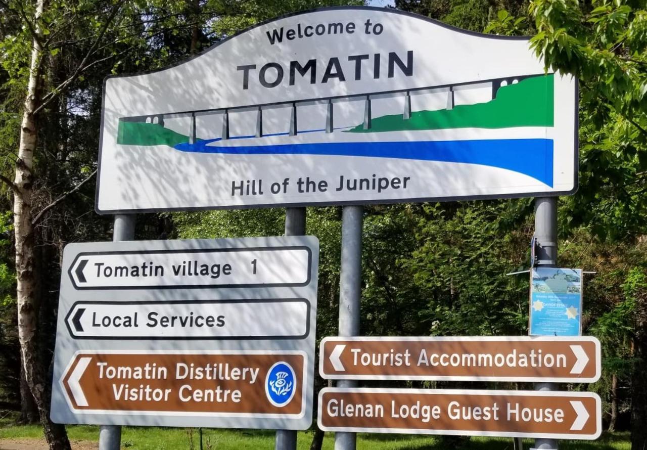 Glenan Lodge Self Catering Tomatin Exteriör bild