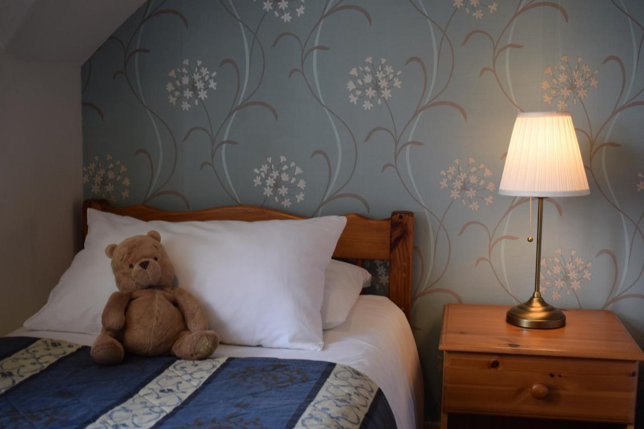 Glenan Lodge Self Catering Tomatin Exteriör bild